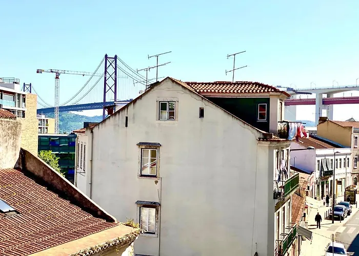 Alcantara Seaside * Лиссабон