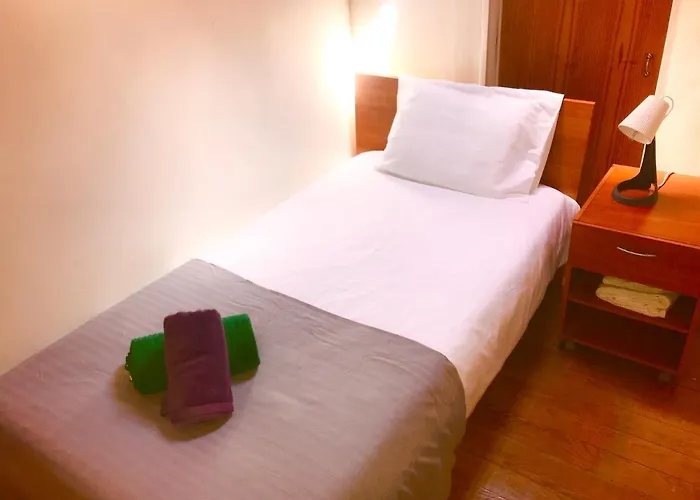 Апартаменты Alcantara Seaside Лиссабон